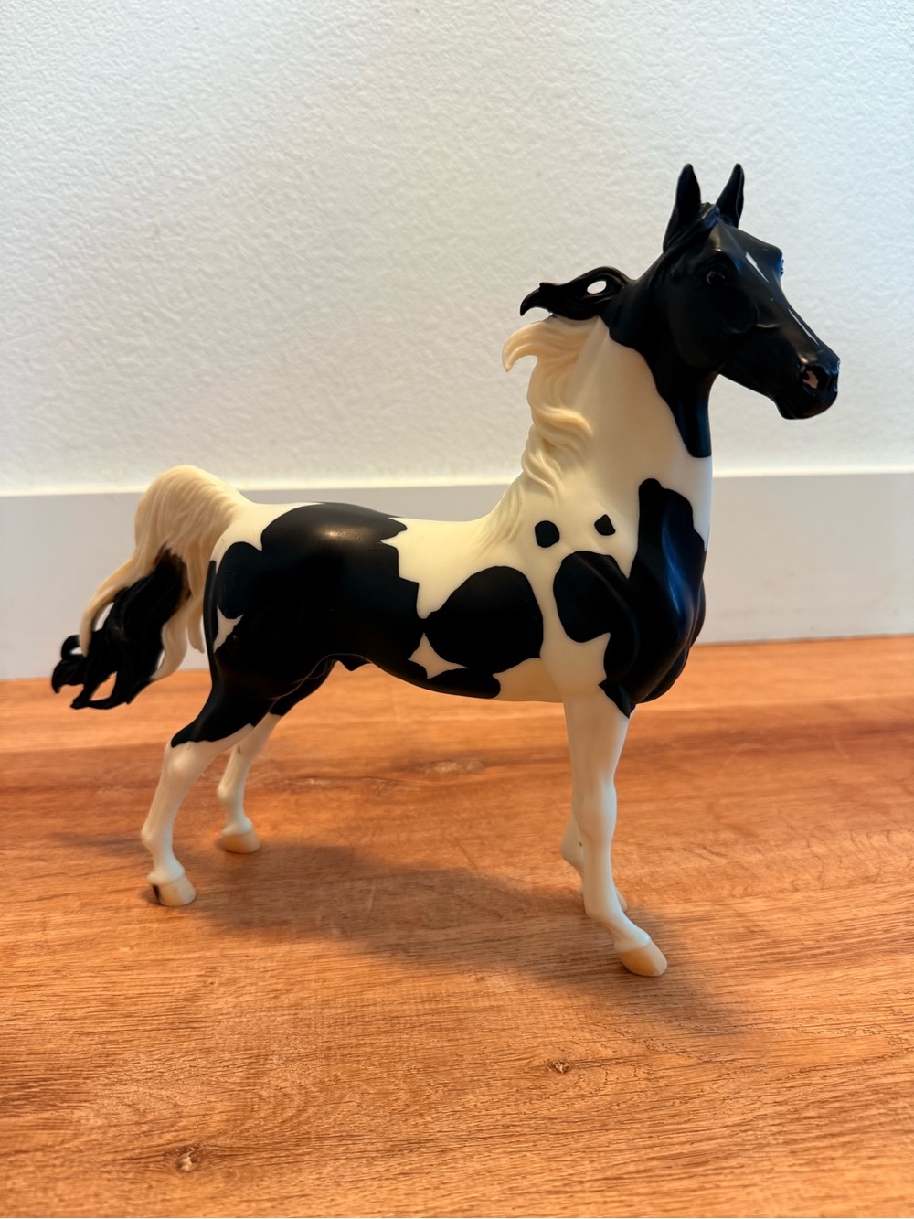 Breyer Saddlebred Stallion